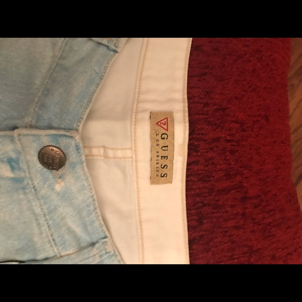 Shorts - Picture 2 of 3